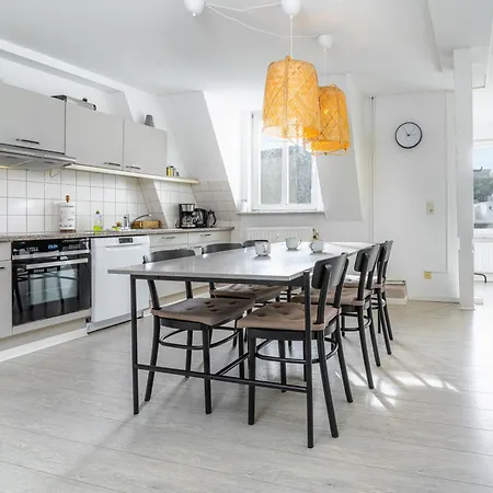 Hafenkoje Mit Blick Ueber Hafen Und Altstadt Lejlighed