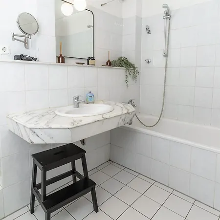 Hafenkoje Mit Blick Ueber Hafen Und Altstadt شقة *