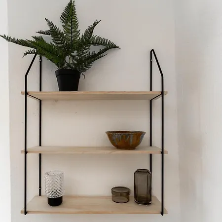 Hafenkoje Mit Blick Ueber Hafen Und Altstadt * فلنسبورغ